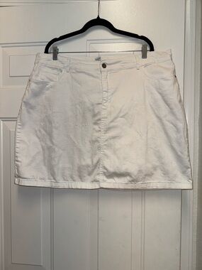 croft & barrow White Denim Mini Skort 0139